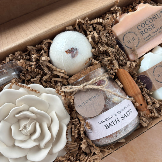 H|H Signature Gift Box